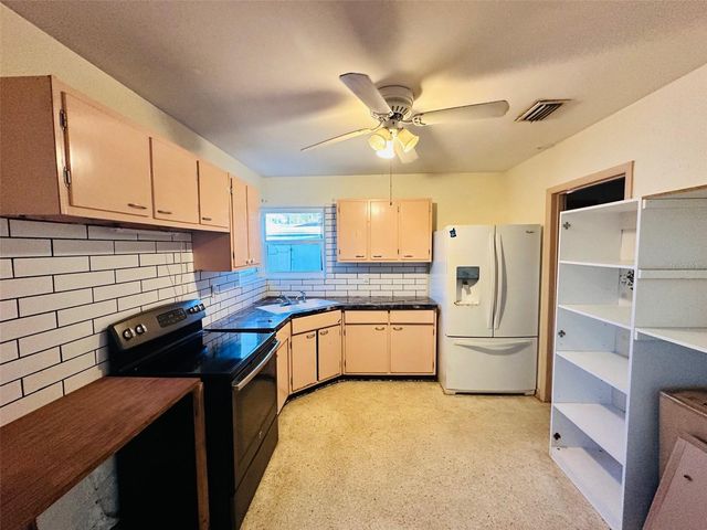 21474 GLENDALE AVENUE, Port Charlotte, FL 33952