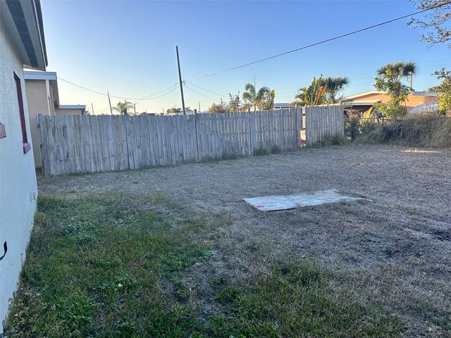 21474 GLENDALE AVENUE, Port Charlotte, FL 33952