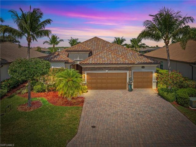 28548 Longford CT, Bonita Springs, FL 34135