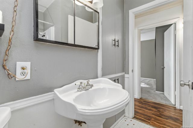 3830 Southport, San Antonio, TX 78223