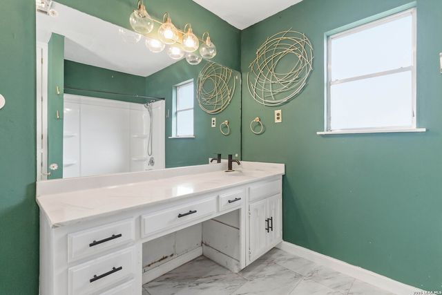 3830 Southport, San Antonio, TX 78223