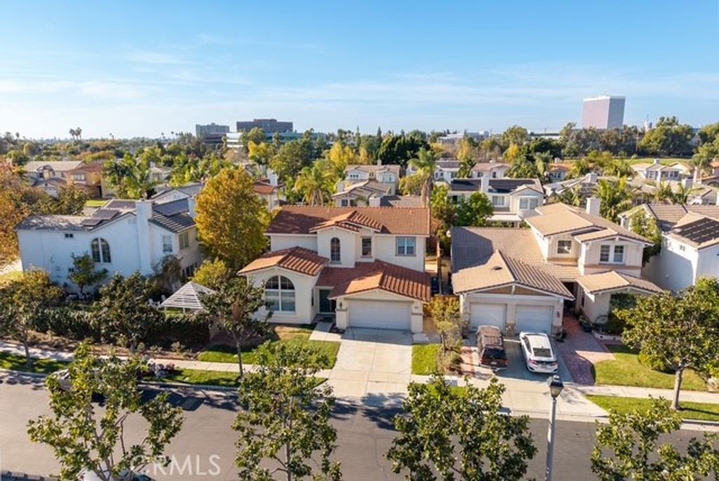 2828 Augusta, Santa Ana, CA 92706