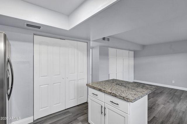 14 E HERMOSA Drive, Tempe, AZ 85282