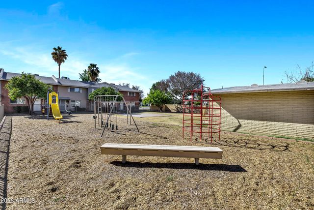 14 E HERMOSA Drive, Tempe, AZ 85282