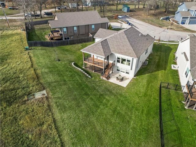 25417 W 142nd Place, Olathe, KS 66061