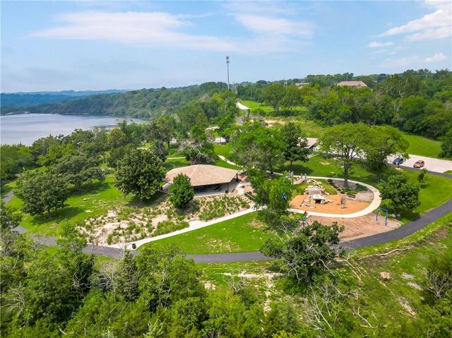 25417 W 142nd Place, Olathe, KS 66061