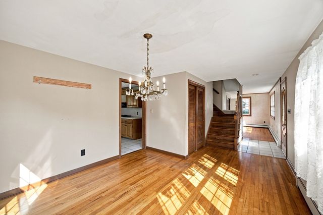 28 River Park Dr, Hampden, MA 01036