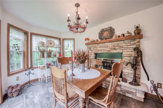 64 Shuster Rd, West Deer, PA 15044