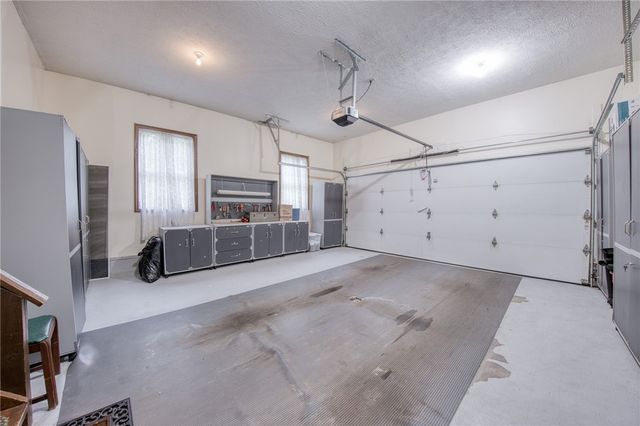 64 Shuster Rd, West Deer, PA 15044