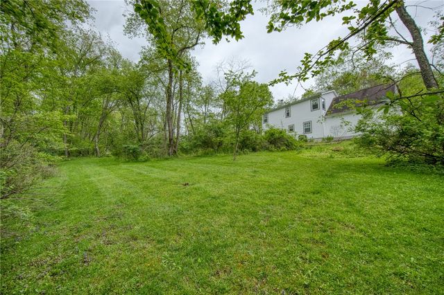 64 Shuster Rd, West Deer, PA 15044