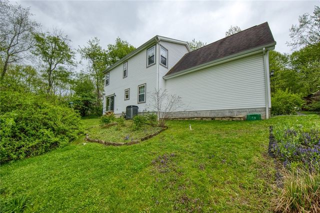 64 Shuster Rd, West Deer, PA 15044