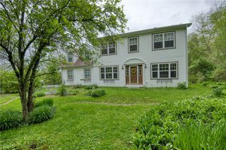 64 Shuster Rd, West Deer, PA 15044