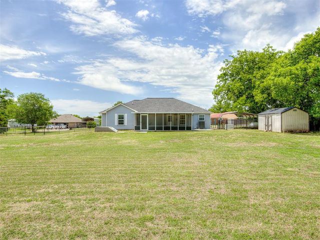 6151 Wooster St, Norman, OK 73071