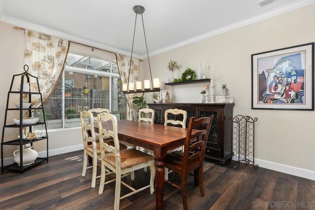 997 Masters Dr, Oceanside, CA 92057