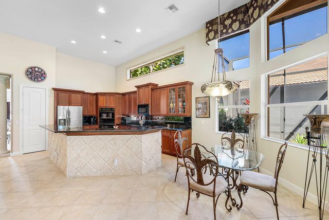 8042 Laurel Ridge Court, Delray Beach, FL 33446
