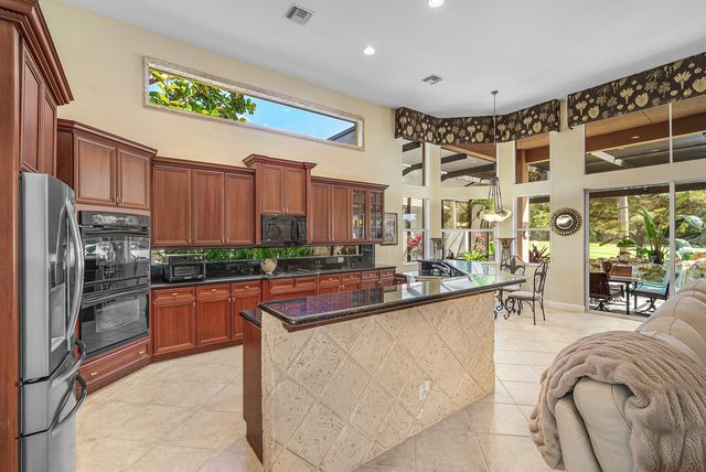 8042 Laurel Ridge Court, Delray Beach, FL 33446