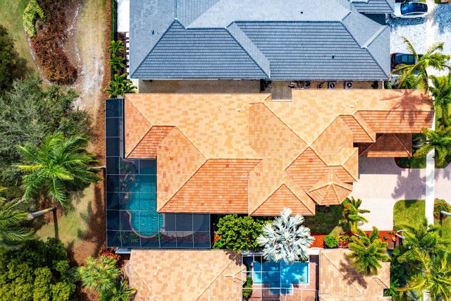 8042 Laurel Ridge Court, Delray Beach, FL 33446