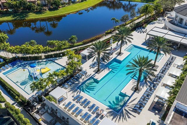 8042 Laurel Ridge Court, Delray Beach, FL 33446