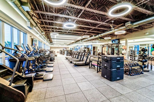 8042 Laurel Ridge Court, Delray Beach, FL 33446