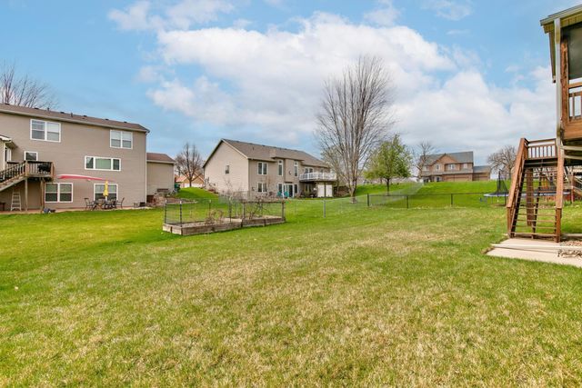 3206 SW Woods Court, Ankeny, IA 50023