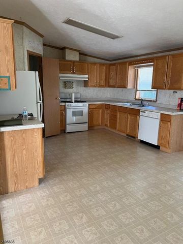 92 NEW STREET, Oxford Twp., NJ 07863