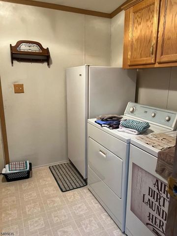 92 NEW STREET, Oxford Twp., NJ 07863