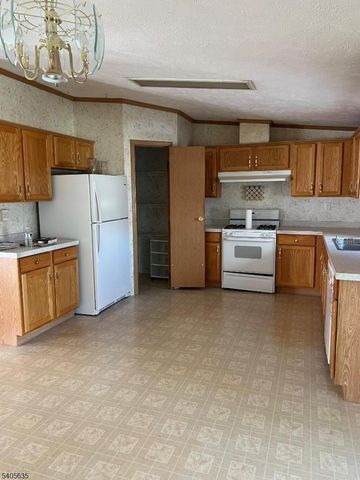 92 NEW STREET, Oxford Twp., NJ 07863