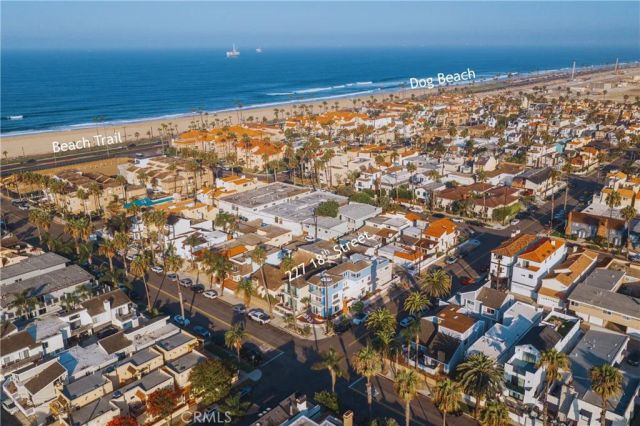 227 18th Street, Huntington Beach, CA 92648