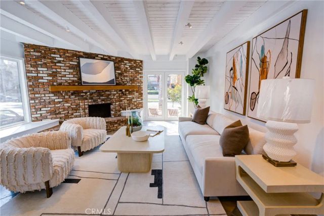 227 18th Street, Huntington Beach, CA 92648