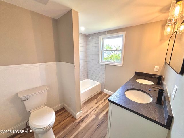 408 Forepeak Avenue, Beachwood, NJ 08722