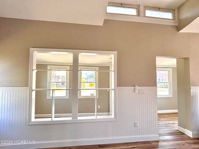 408 Forepeak Avenue, Beachwood, NJ 08722