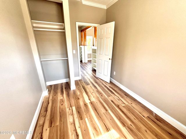 408 Forepeak Avenue, Beachwood, NJ 08722