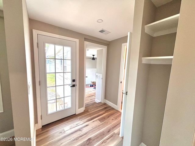 408 Forepeak Avenue, Beachwood, NJ 08722