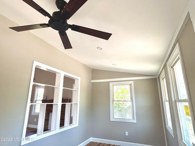 408 Forepeak Avenue, Beachwood, NJ 08722
