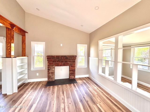 408 Forepeak Avenue, Beachwood, NJ 08722