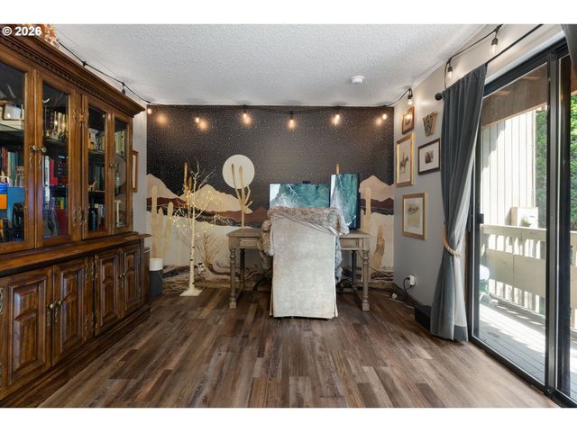 2812 TREE TOP Ln, West Linn, OR 97068