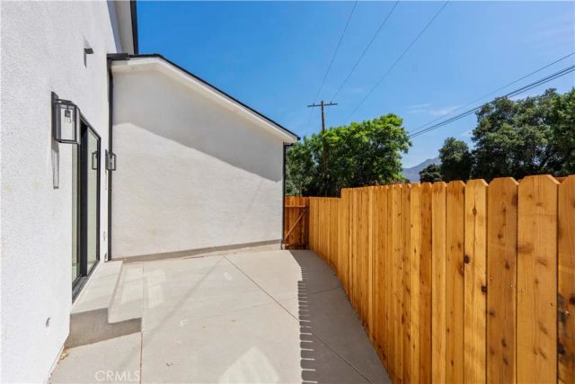 8734 Apperson Street, Sunland, CA 91040