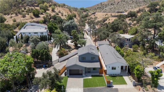8734 Apperson Street, Sunland, CA 91040