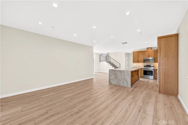 8734 Apperson Street, Sunland, CA 91040