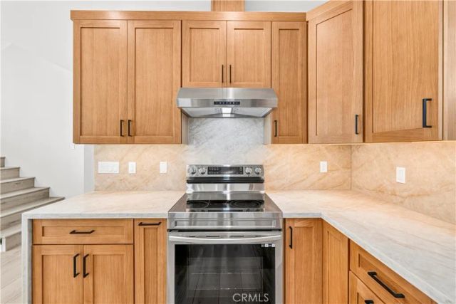 8734 Apperson Street, Sunland, CA 91040