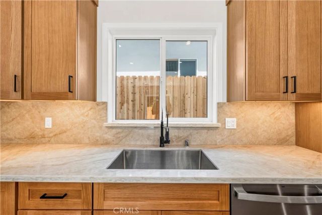 8734 Apperson Street, Sunland, CA 91040