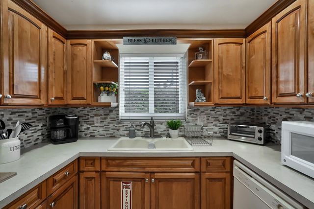 3021 NW 21st Court, Fort Lauderdale, FL 33311