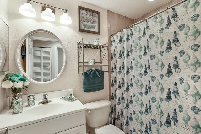 3021 NW 21st Court, Fort Lauderdale, FL 33311