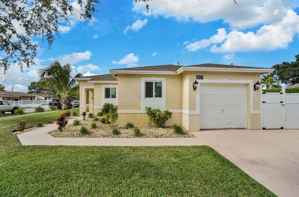 3021 NW 21st Court, Fort Lauderdale, FL 33311