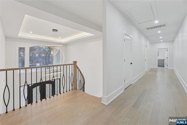 311 Farview Avenue, Paramus, NJ 07652