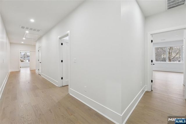 311 Farview Avenue, Paramus, NJ 07652