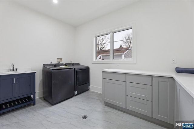 311 Farview Avenue, Paramus, NJ 07652