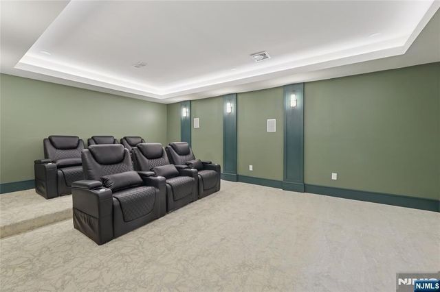 311 Farview Avenue, Paramus, NJ 07652