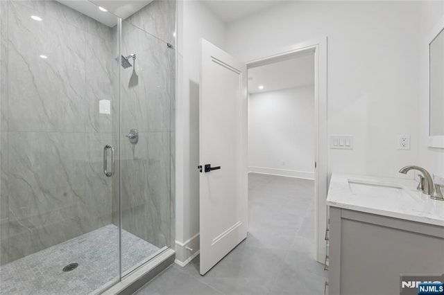 311 Farview Avenue, Paramus, NJ 07652