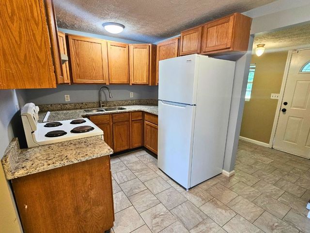 903 Bluebird Rd, Lebanon, TN 37087